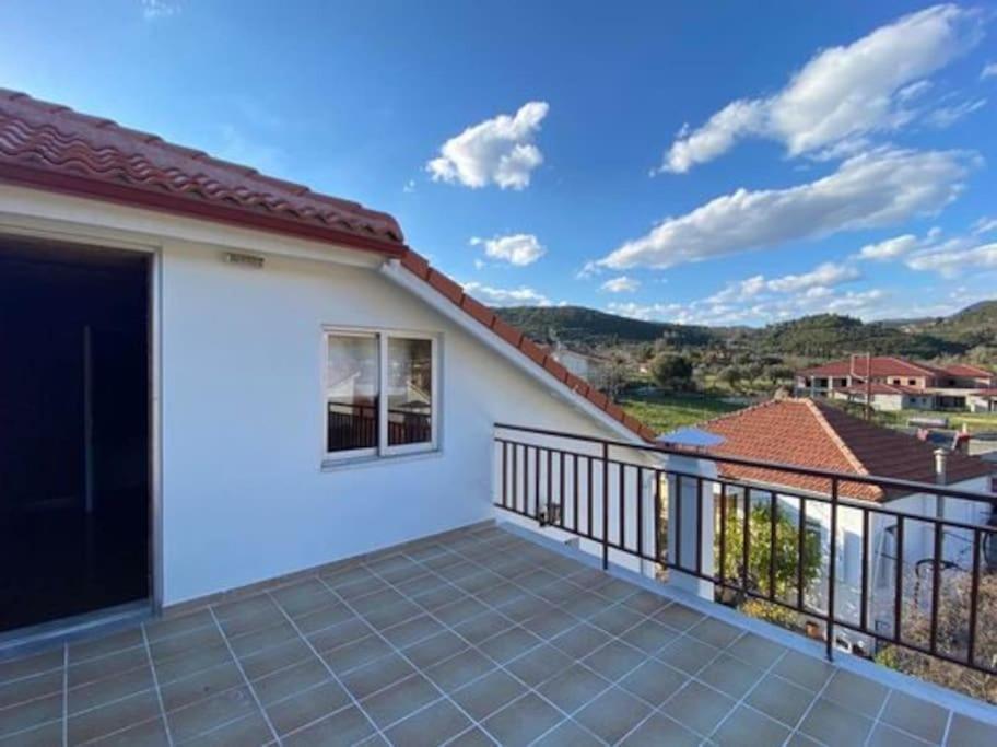 Laki'S House Οροφοδιαμέρισμα Με Σοφίτα Thermo المظهر الخارجي الصورة